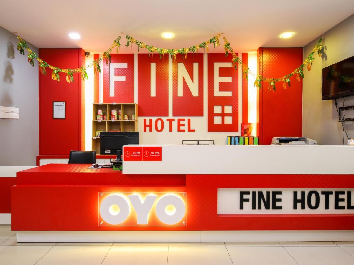 Oyo 700 Fine Hotel クアラルンプール エクステリア 写真